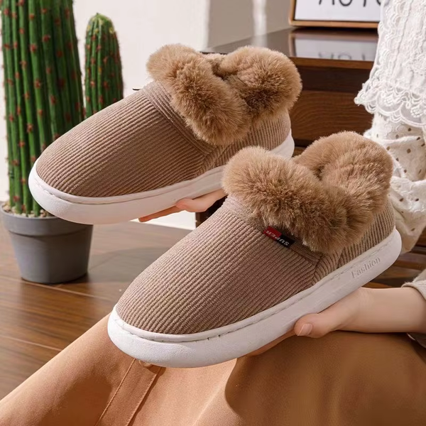 Experience Ultimate Comfort with Cozy Winter Women’s Plush Slippers - Perfect for Indoor & Outdoor Relaxation